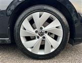 Volkswagen Golf Image 5