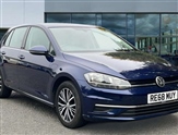 Volkswagen Golf Image 1