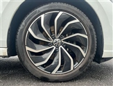 Volkswagen Golf Image 5