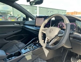 Volkswagen Golf Image 6