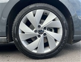 Volkswagen Golf Image 5
