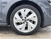 Volkswagen Golf Image 6