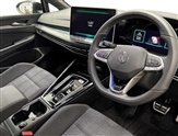 Volkswagen Golf Image 6