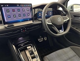 Volkswagen Golf Image 2