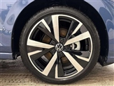 Volkswagen Golf Image 5