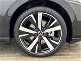 Volkswagen Golf Image 6