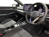 Volkswagen Golf Image 6