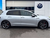 Volkswagen Golf Image 3