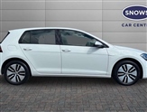 Volkswagen Golf Image 4