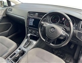 Volkswagen Golf Image 6