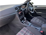 Volkswagen Golf Image 2
