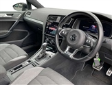 Volkswagen Golf Image 6