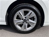 Volkswagen Golf Image 5