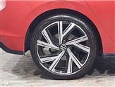 Volkswagen Golf Image 5