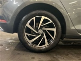 Volkswagen Golf Image 5