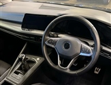 Volkswagen Golf Image 6