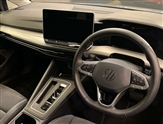 Volkswagen Golf Image 6