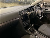 Volkswagen Golf Image 2