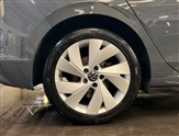 Volkswagen Golf Image 5