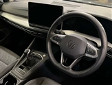 Volkswagen Golf Image 6