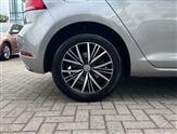 Volkswagen Golf Image 5