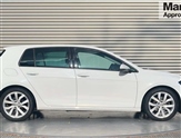 Volkswagen Golf Image 2