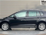 Volkswagen Golf Image 6
