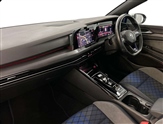 Volkswagen Golf Image 2