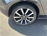 Volkswagen Golf Image 5