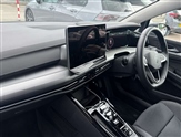 Volkswagen Golf Image 2