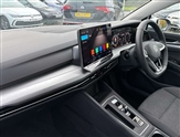 Volkswagen Golf Image 2