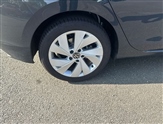 Volkswagen Golf Image 5