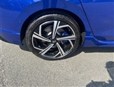 Volkswagen Golf Image 5