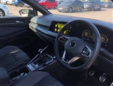 Volkswagen Golf Image 6