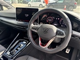 Volkswagen Golf Image 6
