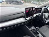 Volkswagen Golf Image 2