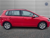 Volkswagen Golf Image 4