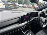 Volkswagen Golf Image 2