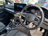 Volkswagen Golf Image 6