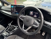 Volkswagen Golf Image 6