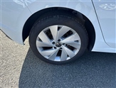 Volkswagen Golf Image 5
