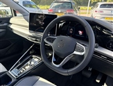 Volkswagen Golf Image 6