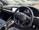 Volkswagen Golf Image 6
