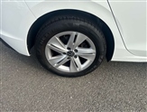 Volkswagen Golf Image 5