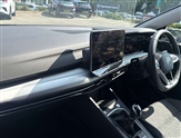 Volkswagen Golf Image 2