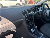 Volkswagen Golf Image 2