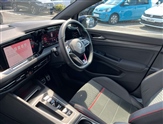 Volkswagen Golf Image 2