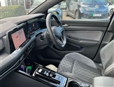 Volkswagen Golf Image 2