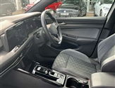 Volkswagen Golf Image 2