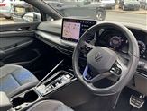 Volkswagen Golf Image 6